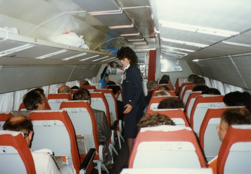 Images/OK-CFH_7_SXF_CABIN.jpg